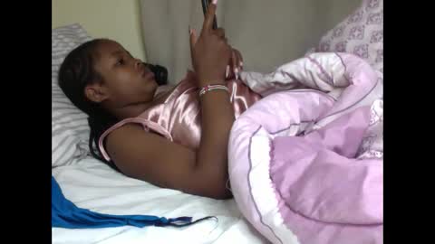 Snapshot of misty_shee chatting on 05-19-26, 11:49 misty_shee online show from 05-19-26, 11:49