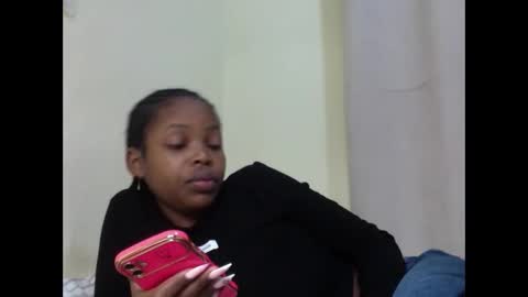 Snapshot of misty_shee chatting on 05-22-26, 08:03 misty_shee online show from 05-22-26, 08:03