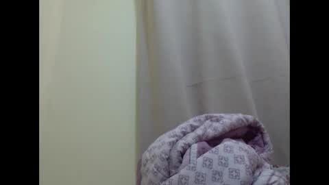 Snapshot of misty_shee chatting on 05-24-26, 07:24 misty_shee online show from 05-24-26, 07:24