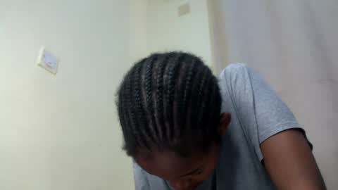 Snapshot of misty_shee chatting on 06-18-26, 11:58 misty_shee online show from 06-18-26, 11:58