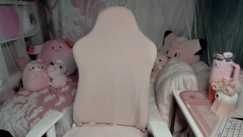 Snapshot of mistymystic chatting on 09-30-25, 09:20 Misty online show from 09-30-25, 09:20