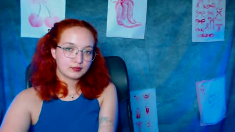 Snapshot of mistyrosee chatting on 07-07-26, 12:42 Aria online show from 07-07-26, 12:42