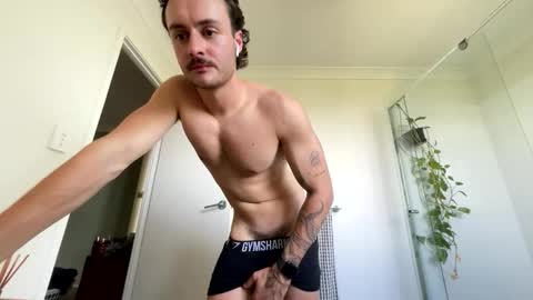 Snapshot of mitch28282 chatting on 11-25-25, 04:56 mitch28282 online show from 11-25-25, 04:56