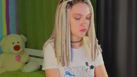 Snapshot of mitch911 chatting on 02-10-25, 05:14 alice online show from 02-10-25, 05:14