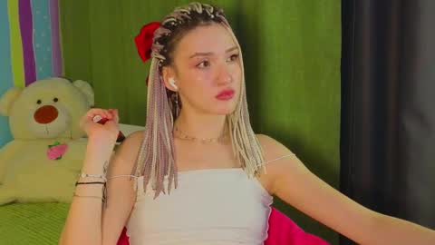 Snapshot of mitch911 chatting on 02-11-25, 09:35 alice online show from 02-11-25, 09:35