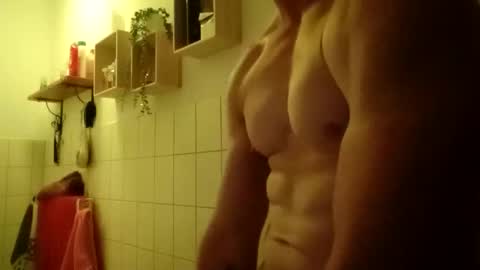 Snapshot of mitchi198989 chatting on 12-15-25, 11:20 mitchi198989 online show from 12-15-25, 11:20