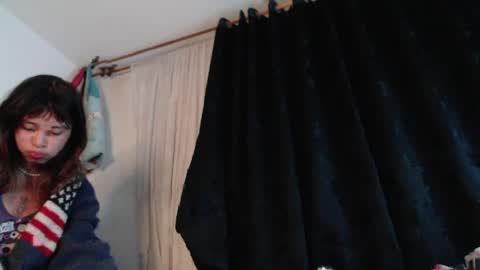 Naomi and Nekorii online show from 04-13-26, 03:56