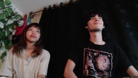 Naomi and Nekorii online show from 04-20-26, 11:39