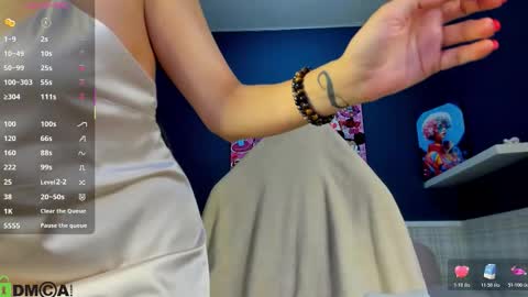 Snapshot of miya__kiss chatting on 10-23-25, 01:16  GMT 2 Tue 1100AM-300PM  Wed-Fri  0400AM-1000AM online show from 10-23-25, 01:16