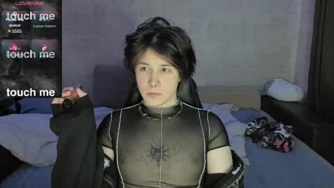 Snapshot of miya_chinen chatting on 12-17-24, 05:36 Miya online show from 12-17-24, 05:36