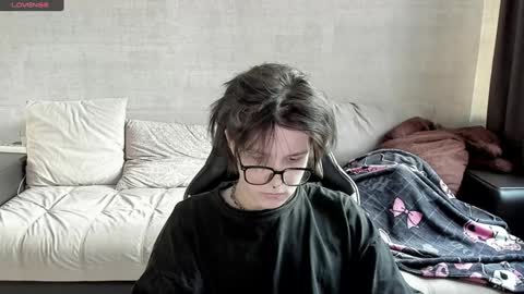 Snapshot of miya_chinen chatting on 01-17-25, 12:21 Miya online show from 01-17-25, 12:21
