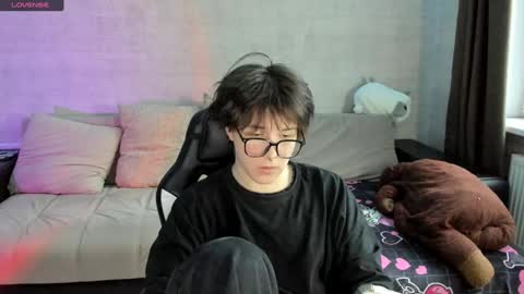 Snapshot of miya_chinen chatting on 01-30-25, 12:16 Miya online show from 01-30-25, 12:16