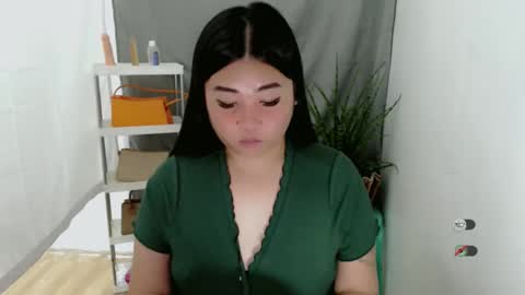 cassie marie online show from 11-28-25, 09:01