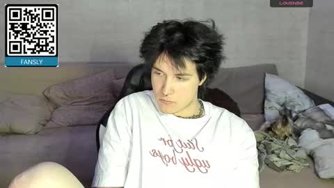 Snapshot of miya_meow_miku chatting on 09-25-25, 05:27 MeowMiku online show from 09-25-25, 05:27