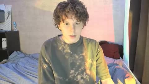 Snapshot of miya_meow_miku chatting on 01-16-26, 01:37 MeowMiku online show from 01-16-26, 01:37