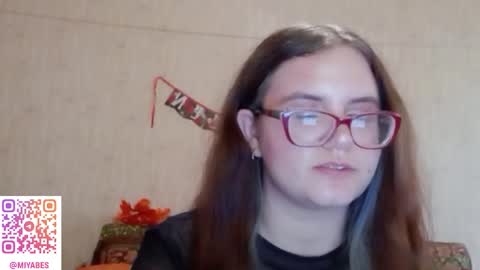 Milana online show from 11-22-25, 09:19