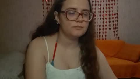Snapshot of miyabe chatting on 07-30-26, 03:55 Milana online show from 07-30-26, 03:55