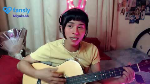 Snapshot of miyakabebe chatting on 03-27-26, 08:20 Miyakabebe online show from 03-27-26, 08:20