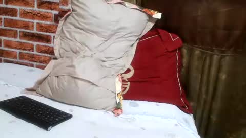 Cutiepie online show from 11-10-25, 09:03