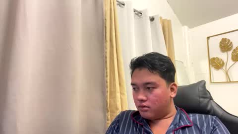 Michole Jay online show from 12-21-25, 08:16