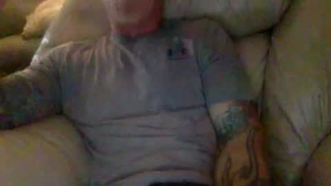 Snapshot of mjg175 chatting on 06-26-26, 02:54 SexyRed online show from 06-26-26, 02:54