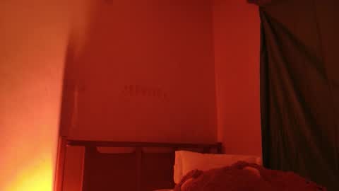 MoonLipson online show from 03-17-26, 02:16