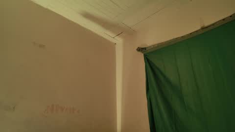 MoonLipson online show from 04-23-26, 08:46