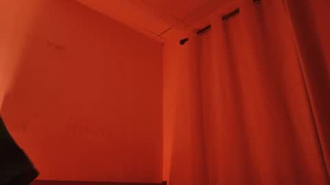 Snapshot of mli739709 chatting on 07-22-26, 05:43 MoonLipson online show from 07-22-26, 05:43