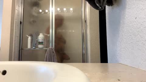 mmartinez7 online show from 11-01-25, 08:00