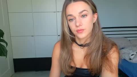 Snapshot of mmminnie chatting on 11-01-25, 07:10 mmminnie online show from 11-01-25, 07:10