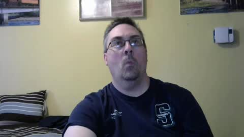 mark online show from 06-14-26, 01:03