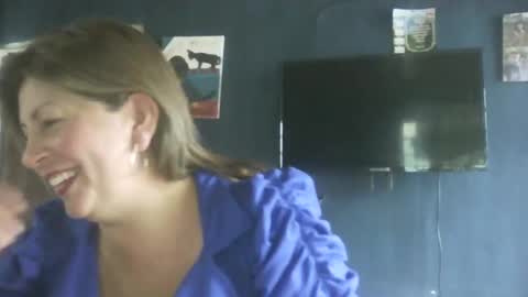 Snapshot of mmsexymm84 chatting on 03-10-25, 05:50 mmsexymm84 online show from 03-10-25, 05:50