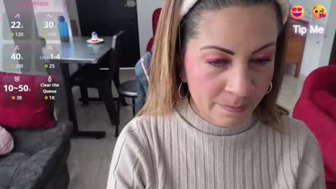 Snapshot of mmsexymm84 chatting on 10-28-25, 12:19 mmsexymm84 online show from 10-28-25, 12:19