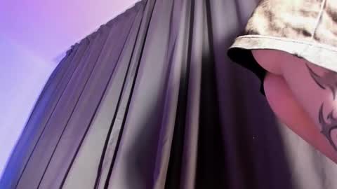 mnepohhh online show from 03-26-26, 03:50