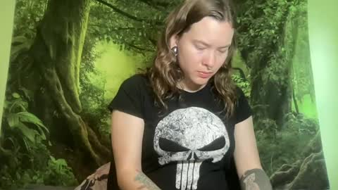 Snapshot of mo0n_goddess chatting on 07-02-26, 12:21 Misty online show from 07-02-26, 12:21