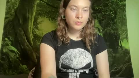 Snapshot of mo0n_goddess chatting on 08-01-26, 02:44 Misty online show from 08-01-26, 02:44