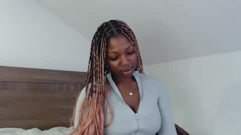 Mocha  BDAY JAN 13  online show from 12-12-24, 11:29