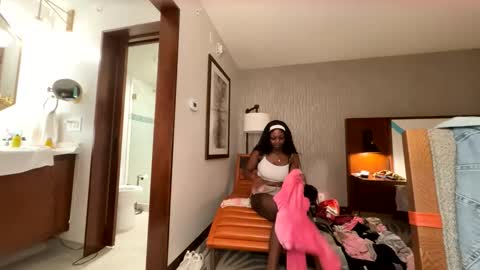 Mocha  BDAY JAN 13  online show from 04-22-26, 04:04