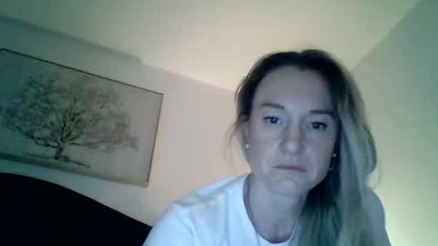 Snapshot of mockingbirds91 chatting on 05-16-26, 05:56 mockingbirds91 online show from 05-16-26, 05:56