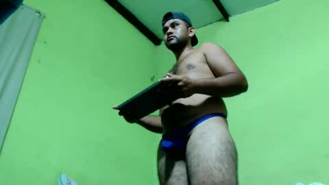 Snapshot of moderno_xxx chatting on 06-07-26, 03:43 Andres online show from 06-07-26, 03:43