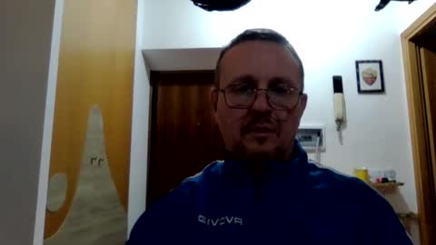 Snapshot of modesto1969 chatting on 12-22-25, 07:22 modesto1969 online show from 12-22-25, 07:22