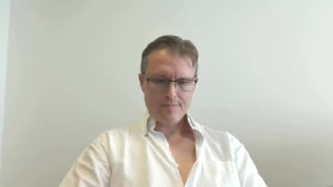 Moe online show from 12-12-24, 06:31