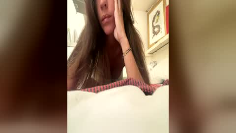Snapshot of mohakama chatting on 06-18-26, 09:36 mohakama online show from 06-18-26, 09:36