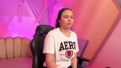 Snapshot of mohana_1 chatting on 06-19-26, 11:47 Mohana online show from 06-19-26, 11:47