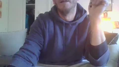 Snapshot of mohican69hot chatting on 12-12-24, 08:47 mohican69hot online show from 12-12-24, 08:47