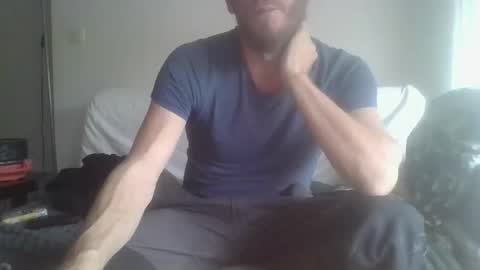 Snapshot of mohican69hot chatting on 10-15-25, 10:37 mohican69hot online show from 10-15-25, 10:37