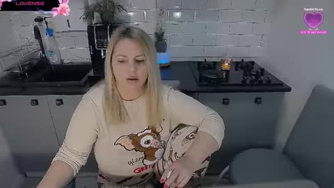 erika online show from 12-17-25, 07:25