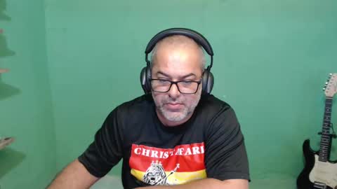 Snapshot of mokkaccmm chatting on 12-17-24, 03:50 Mokkaf online show from 12-17-24, 03:50