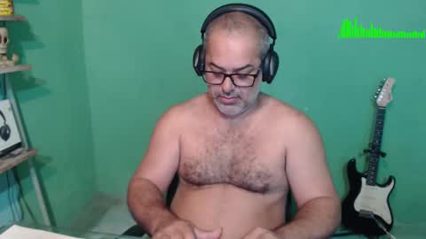 Snapshot of mokkaccmm chatting on 12-30-24, 01:47 Mokkaf online show from 12-30-24, 01:47