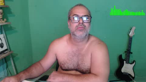 Snapshot of mokkaccmm chatting on 12-30-24, 11:28 Mokkaf online show from 12-30-24, 11:28